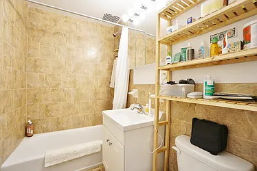 Rented by Best Apartments North Inc