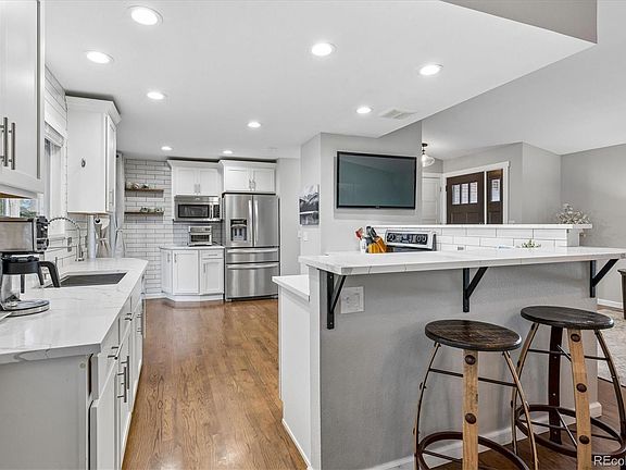 3rd image of 8414 S Woody Way