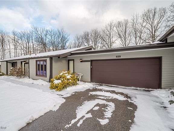 2nd image of 6942 Woodwalk Dr