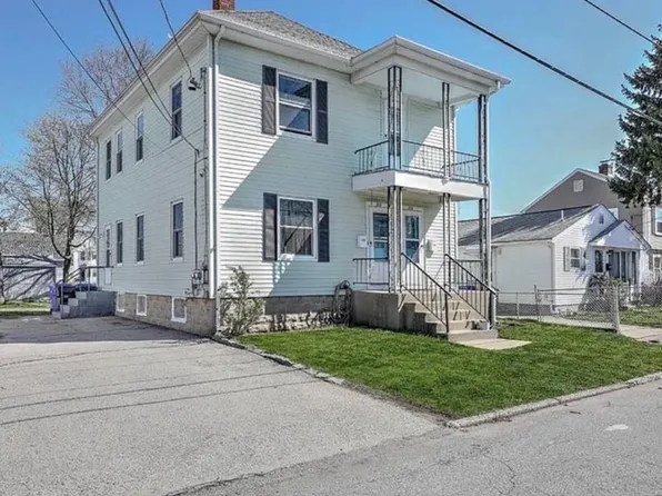 252 Vine St, Pawtucket, RI 02861