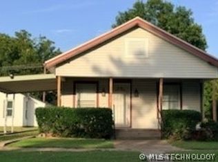 920 S Price Ave, Hominy, OK 74035
