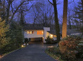 287 Highland Ave, Montclair, NJ 07043