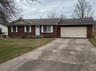 302 Lemler Ln, Plymouth, IN 46563
