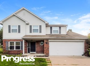 8227 Captain Dr, Avon, IN 46123