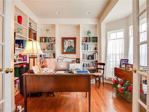 5th image of 8632 Ashbury Hills Ter