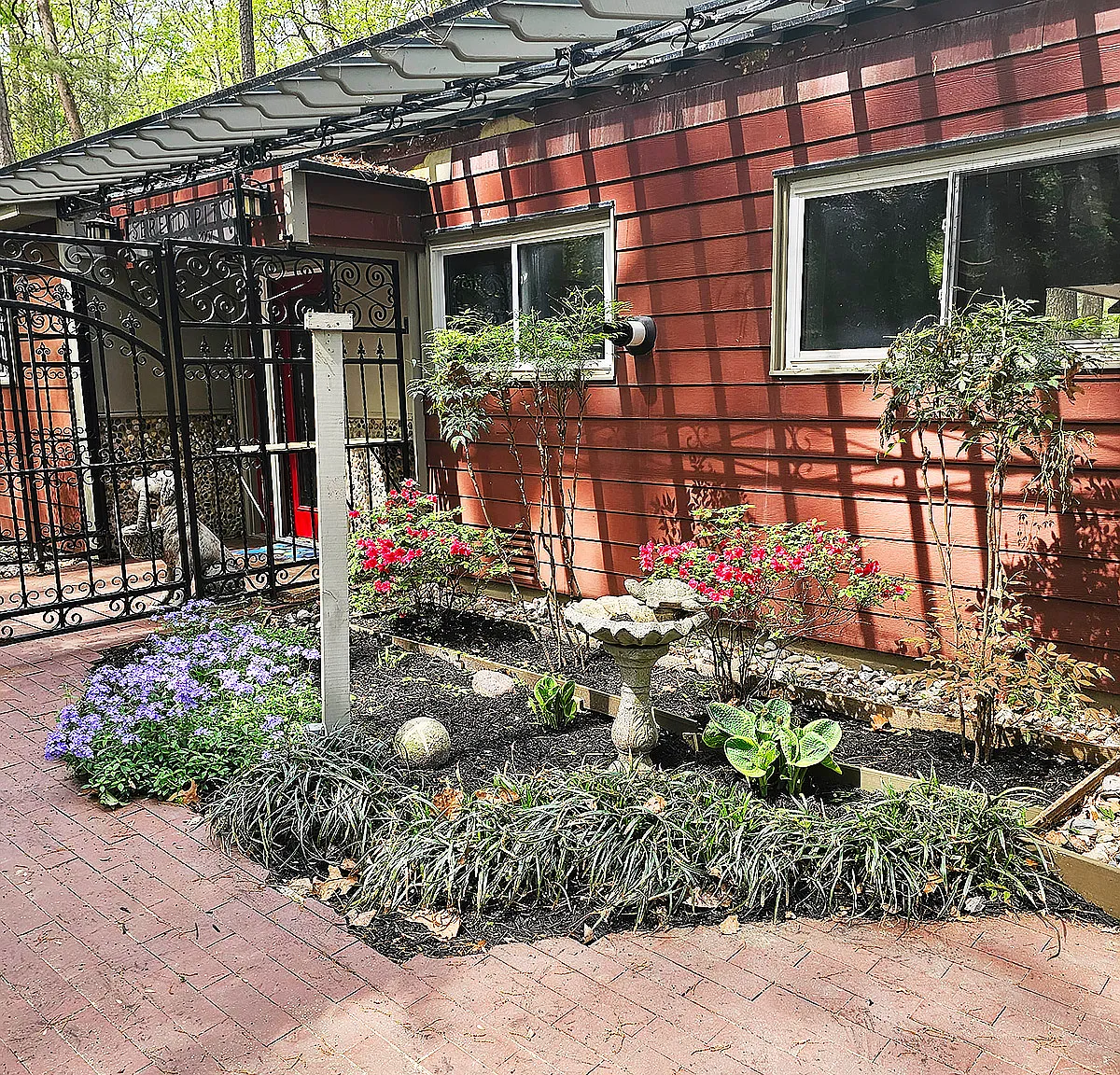 2 bed, 1.5 bath, 2087 sqft, $2,650 — Photo 2