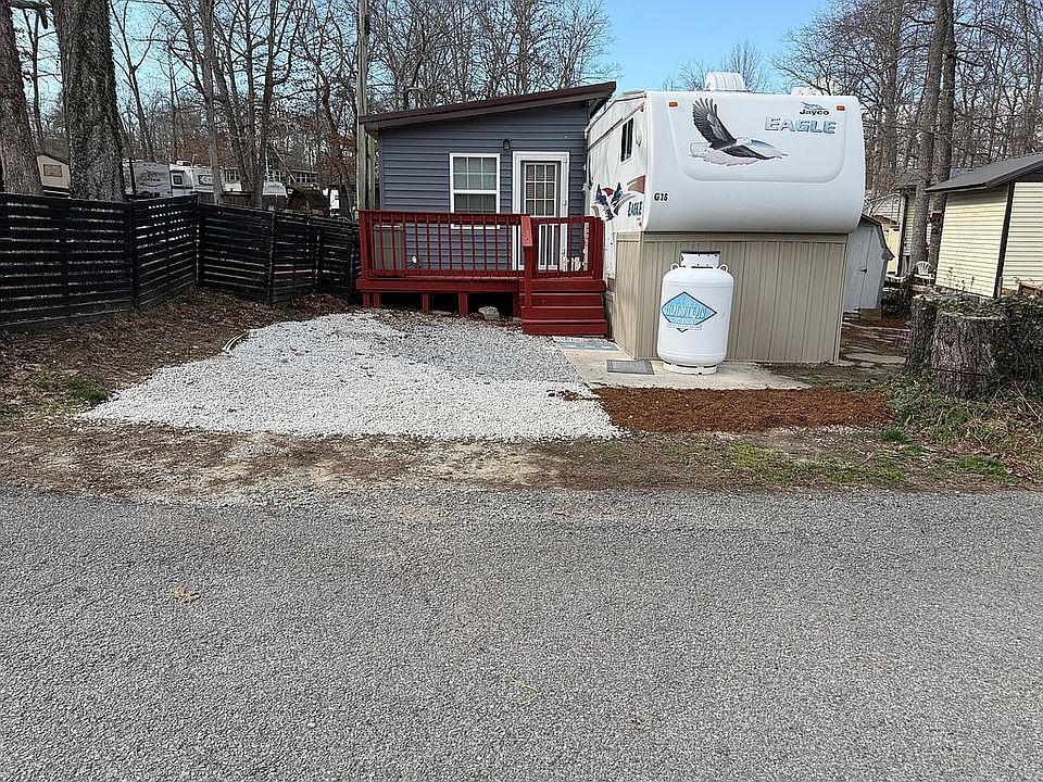 400 SF with room addition 