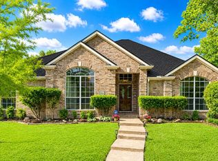 1906 Walnut Hill Dr, Rowlett, TX 75088