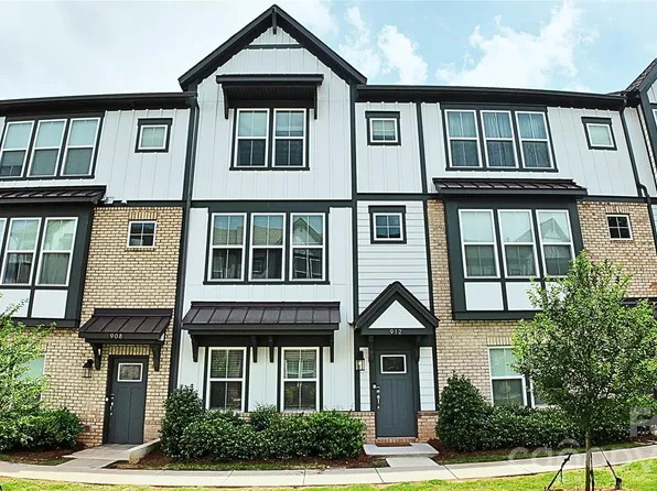 912 Mary Max Dr, Davidson, NC 28036