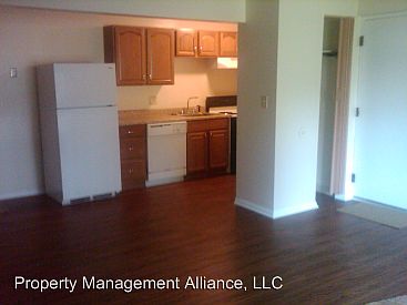 2nd image of 2813 Burnet Ave APT 02