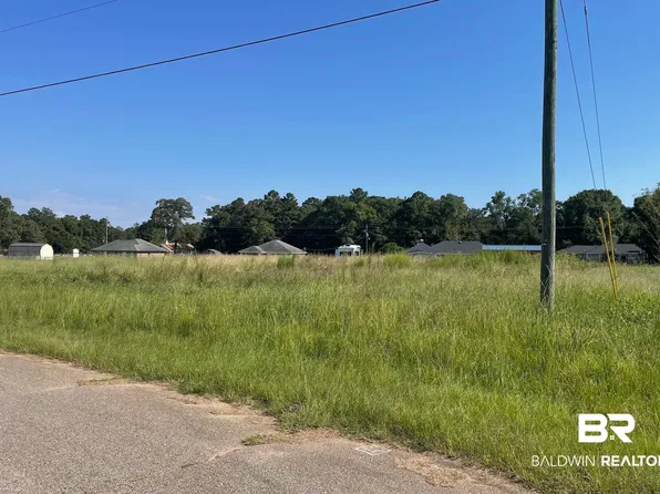 Brighton Dr, Mobile, AL 36695