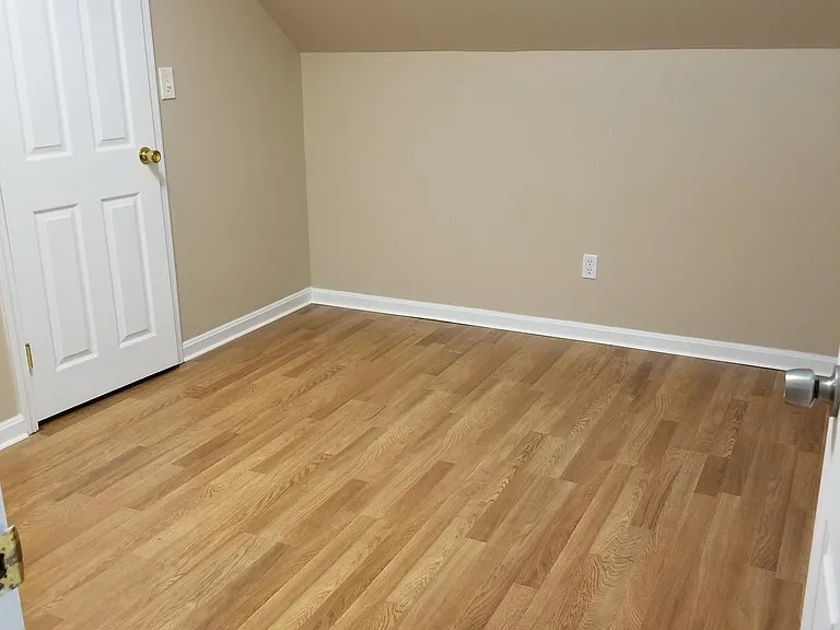 752 King Philip St #3 — Photo 8