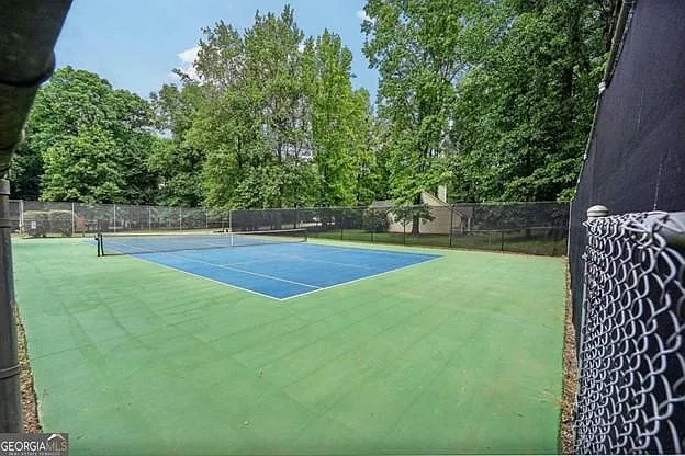 1651 White Oak Dr — Photo 28