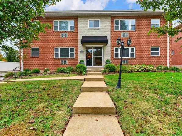 522 Mariedale Dr, Saint Louis, MO 63122