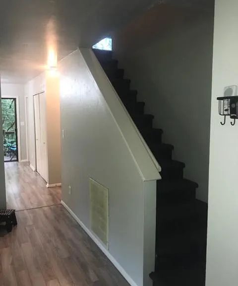 1001 N Oak Dr — Photo 10