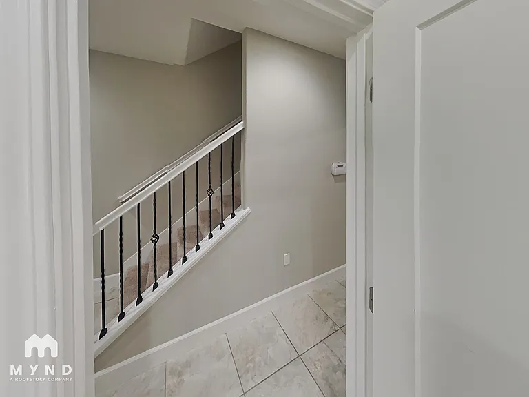 5905 Raleigh Rd — Photo 18