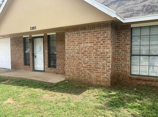 2205 E Post Oak Dr, Stillwater, OK 74075