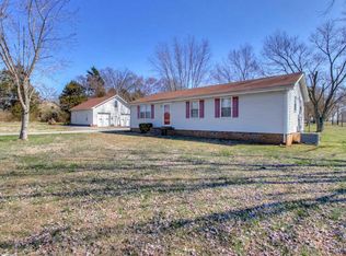 1901 Hartsville Park, Lebanon, TN 37087
