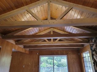 24841 Edelwiess Dr, Crestline, CA 92325