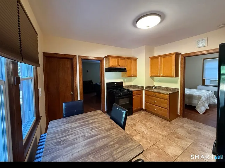134 Forest St — Photo 9