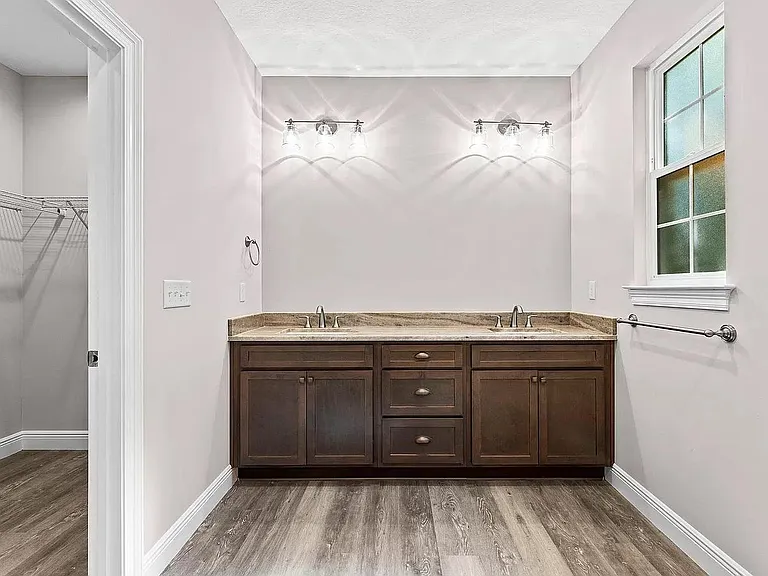 2029 Dorothy Ave — Photo 7