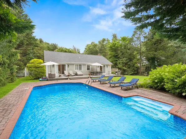 12 Orchard Ln, East Hampton, NY 11937