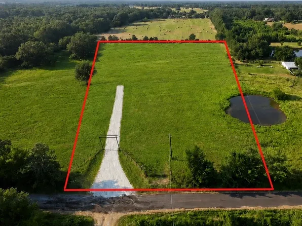 County Road 44880, Blossom, TX 75416