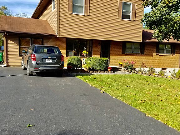 2nd image of 95 Greenway Dr