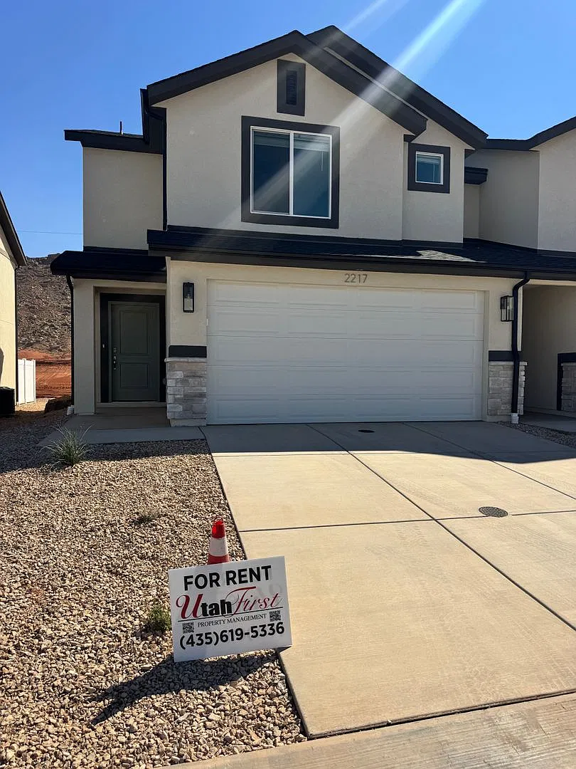 Brand New Long Valley Home! Move In Special $1000 off 1st months rent! — Photo 1
