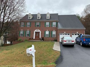 3 Legal Ct, Stafford, VA 22554