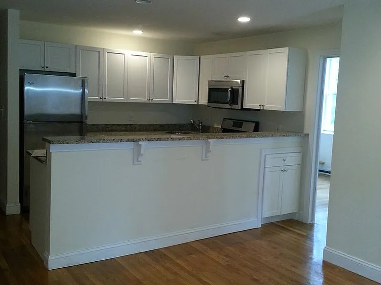 333 Saint Paul St #3 — Photo 5