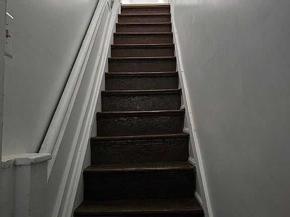 4th image of 5104 Haverford Ave Floor 1