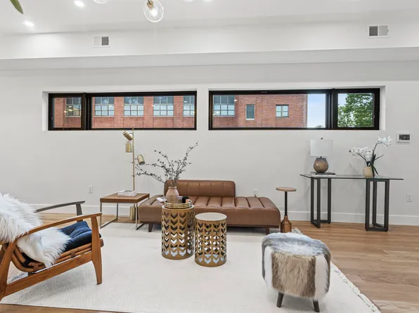 32 Hancock Avenue image 4 of 38