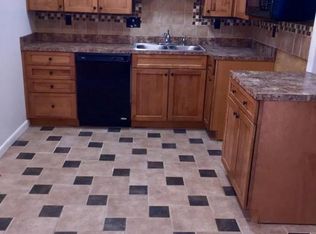 5607 Goldenrod Rd, Louisville, KY 40272