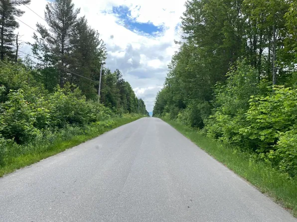 # HUFFS CORNER Road, Wellington, ME 04942