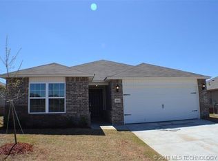 5832 E 146th Pl S, Bixby, OK 74008