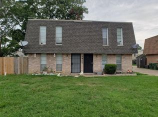 1911 Nolen Ct, Arlington, TX 76012