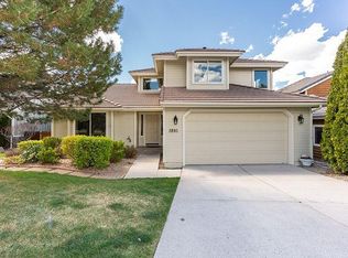 3893 Vistacrest Dr, Reno, NV 89509