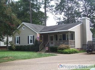 11531 Brandenburg Dr, Midlothian, VA 23112