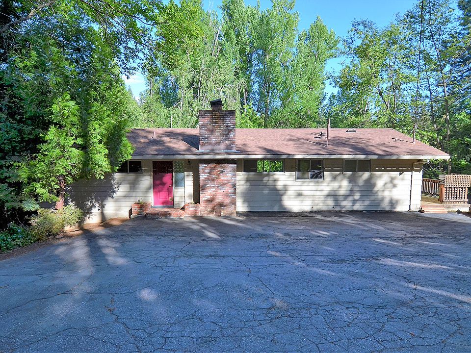 1st image of 2087 Pine Dr