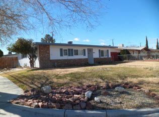 2000 Orange St, Rosamond, CA 93560