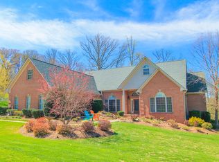 3705 Jackson Bend Drive, Louisville, TN 37777