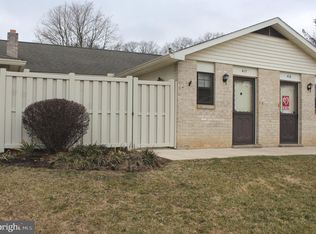 417 Valleybrook Dr, Lancaster, PA 17601