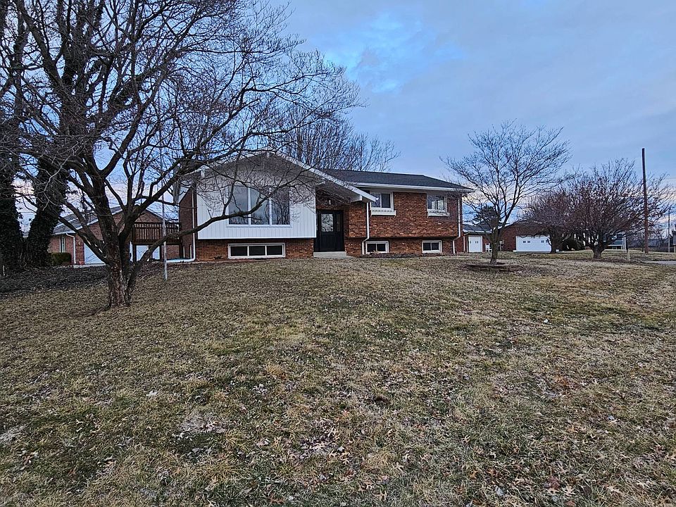 1st image of 29 W Boren Ave