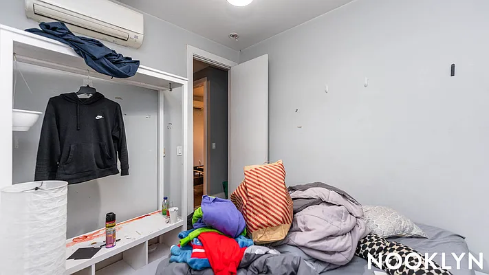 Rented by Nooklyn NYC LLC | media 43