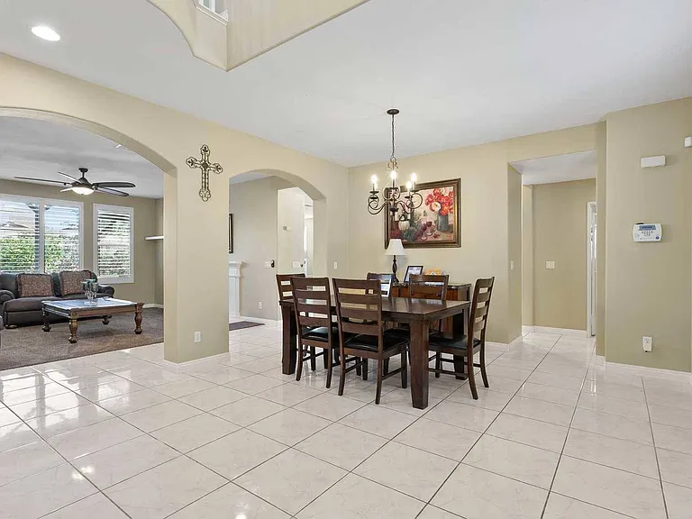 7232 Cari Ct — Photo 8