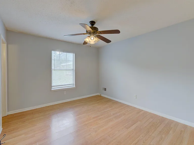 4203 Monticello Rd — Photo 15