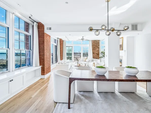 174 Washington Street image 13 of 32