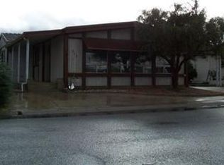 746 S Elk St, Hemet, CA 92543
