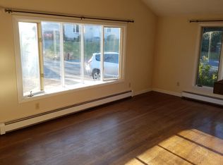 17 Spring Cir, Shrewsbury, MA 01545